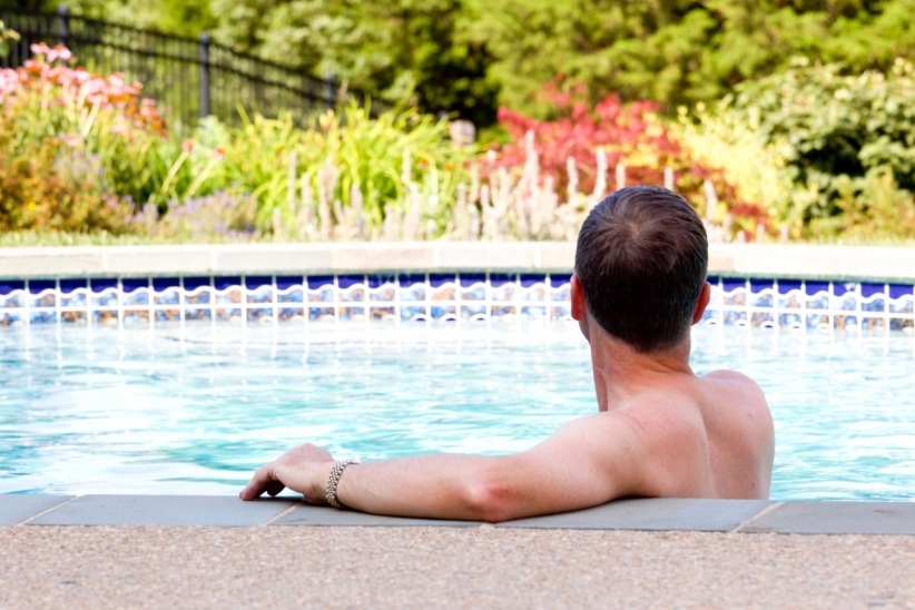 20160331162810 Man Pool Swim