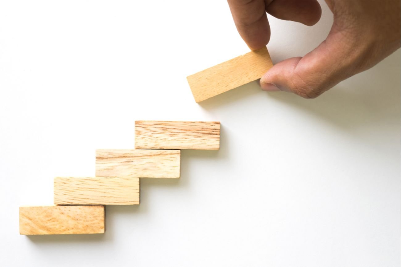 Mass Adoption of Blockchain Technology by Entrepreneurs? Major Challenges Are Involved.