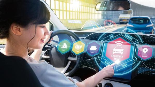 Shifting clouds:Artificial intelligence and IoT make edge computing new buzzword